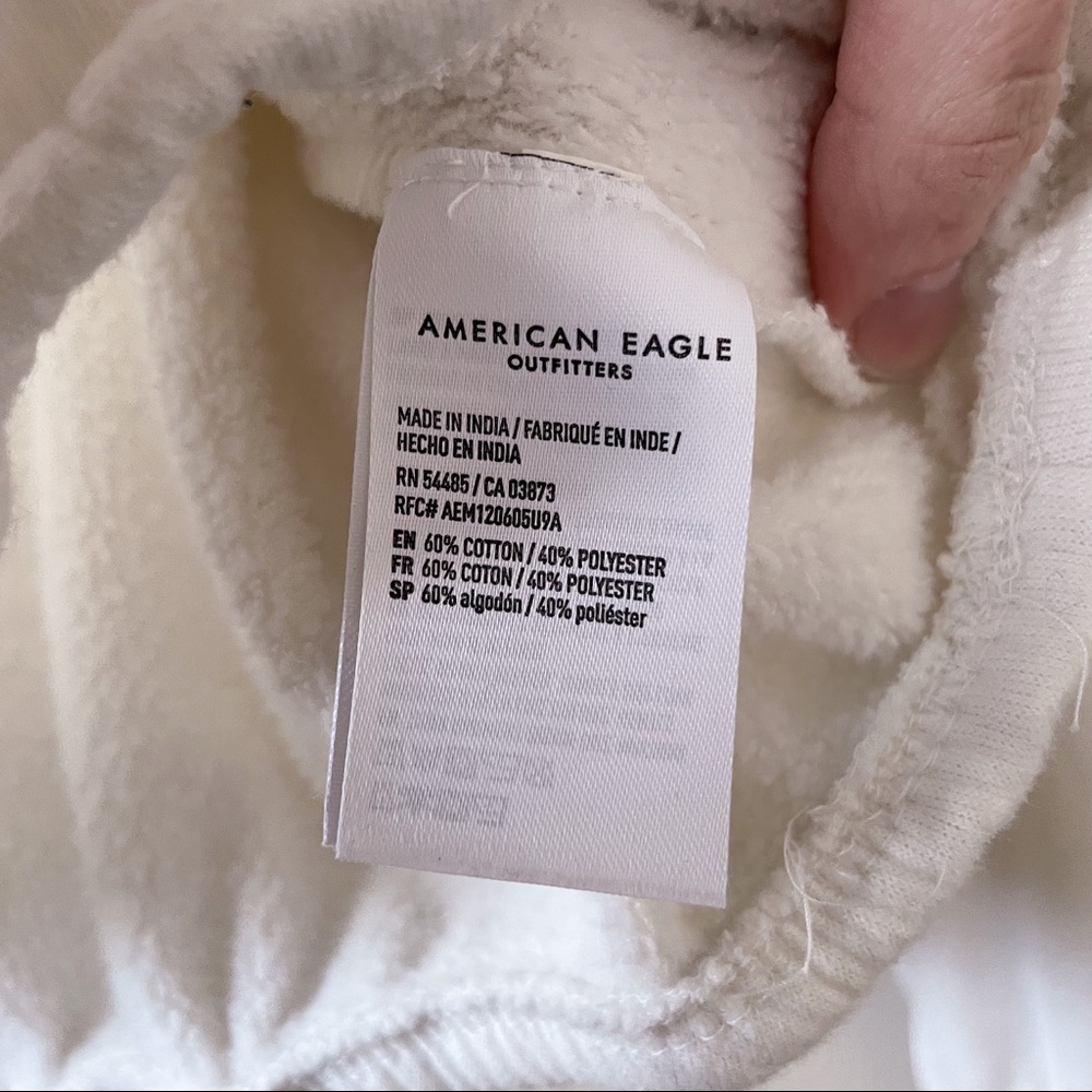 ‼️SOLD‼️ American Eagle Cinched Button Down Sweater - Picture 3 of 6